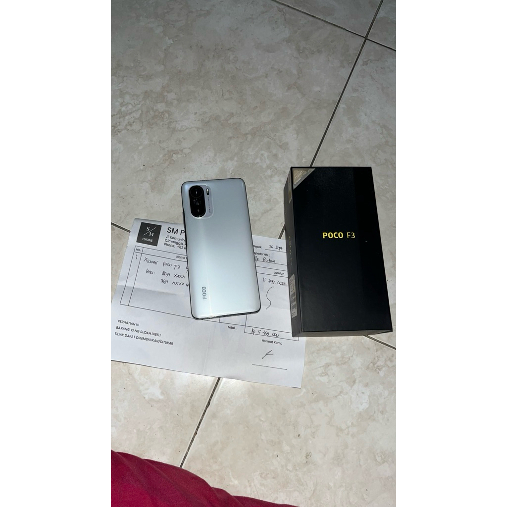 POCO F3 Matot