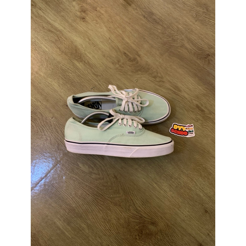 vans authentic hijau