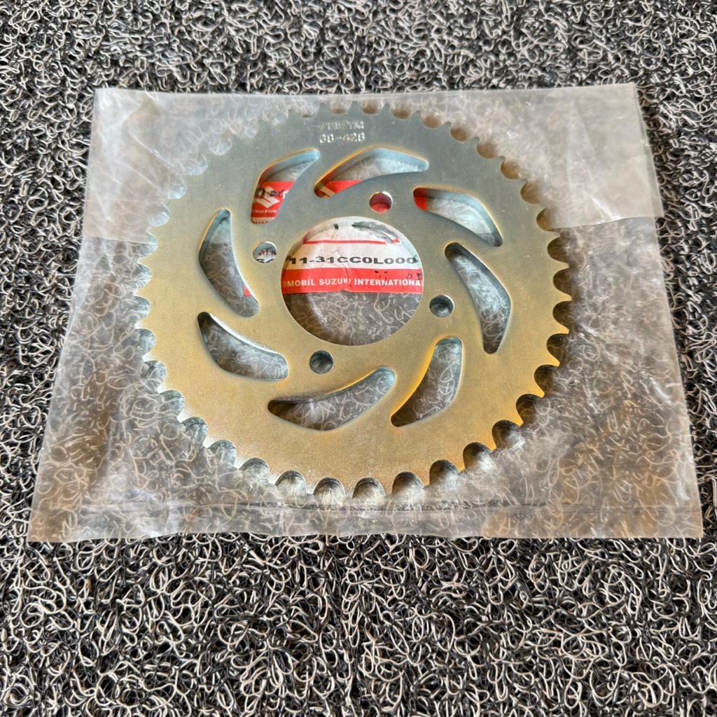Gear Gir Balakang Suzuki Tornado Shogun Crystal 38T (Nos)