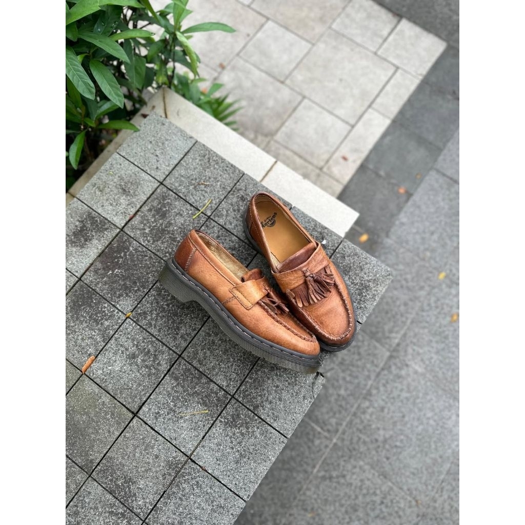 dr.martens adrian tassel original second