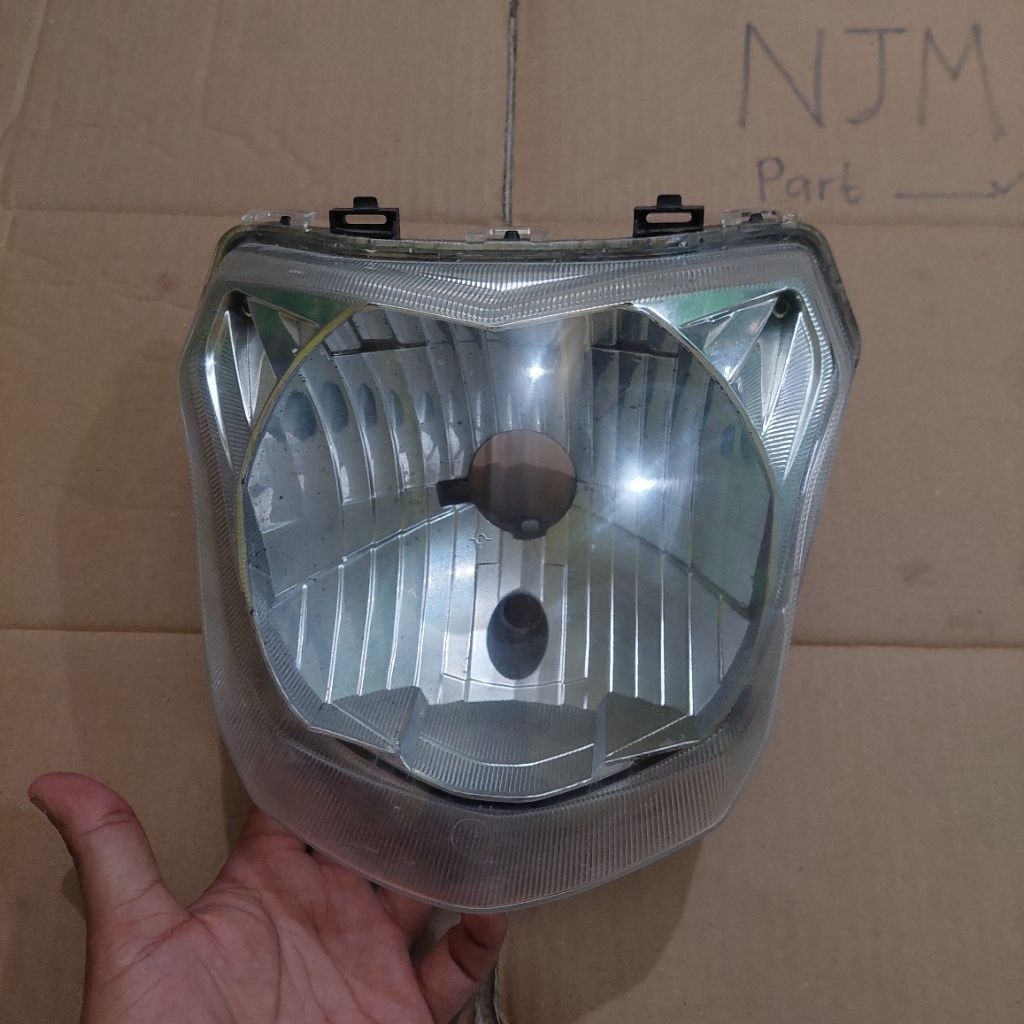 Headlamp Lampu Depan Yamaha Vixion NVA Original