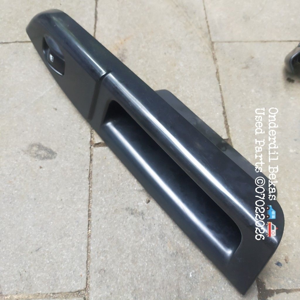 saklar power window kiri depan hyundai getz