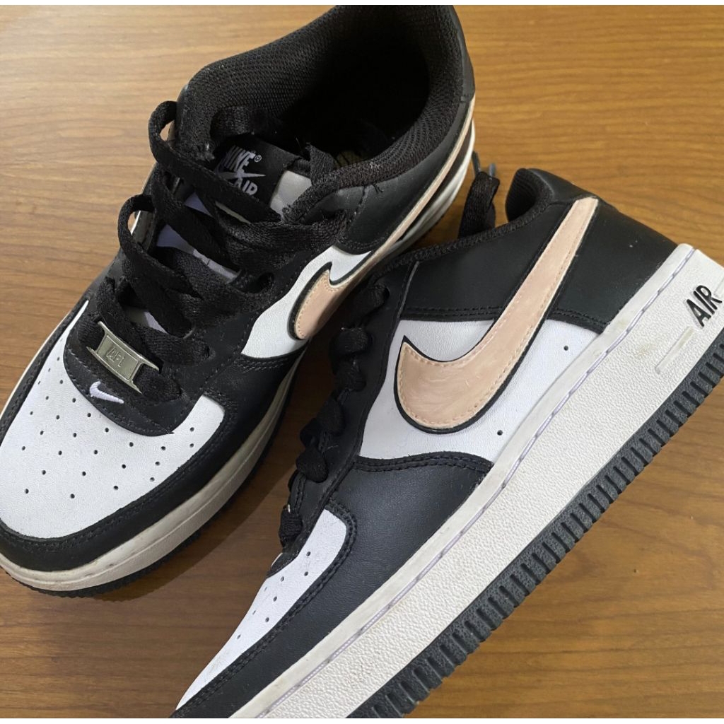 Preloved Nike AF 1 ori low black pink white air force shoes