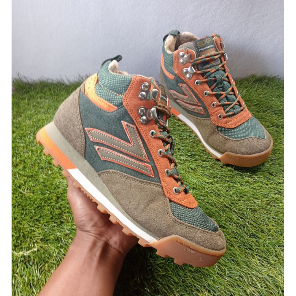 Sepatu Outdoor / Hiking EXR PROGRESSIVE Mid Cut