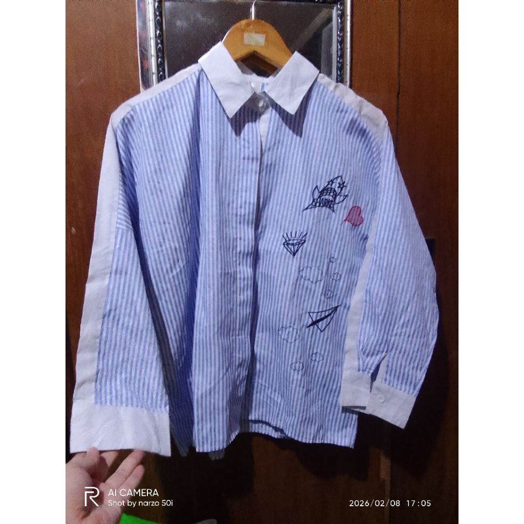 Atasan Kemeja Salur Biru