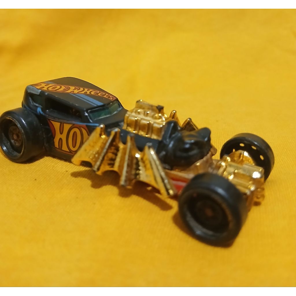 Hotwheels STREET CREEPER