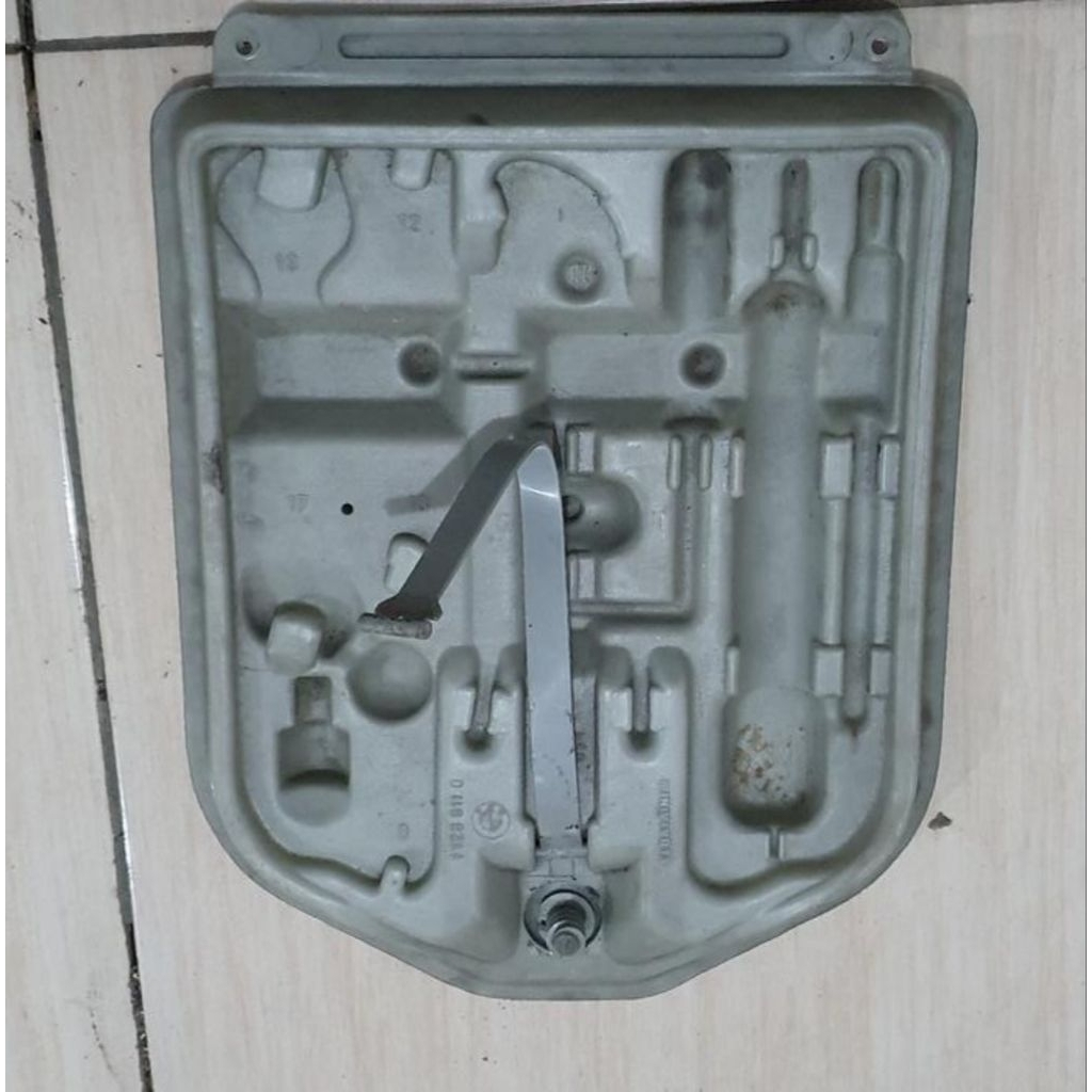 toolbox bmw e30 original copotan