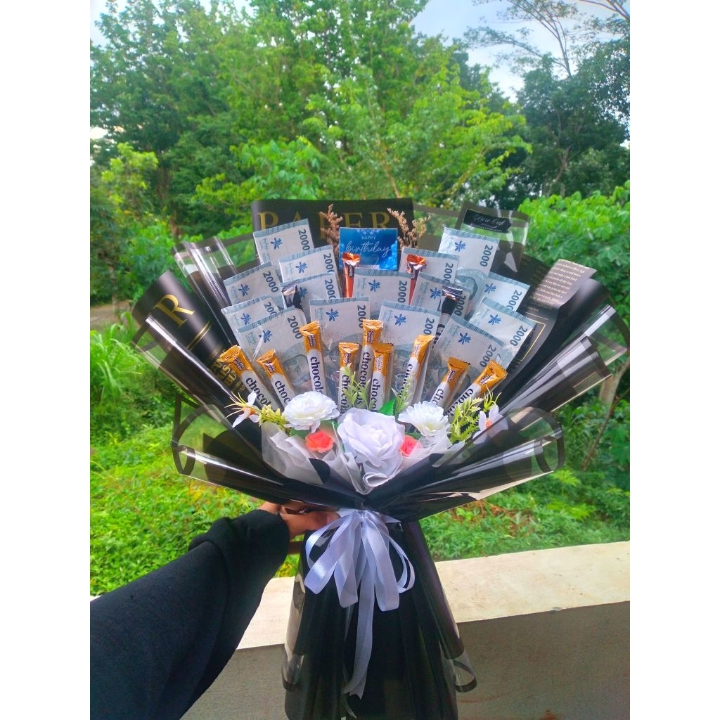 Buket uang JUMBO| Buket uang 2 ribuan 15 lembar | Buket chocolatos | Buket bunga artificial besar | 