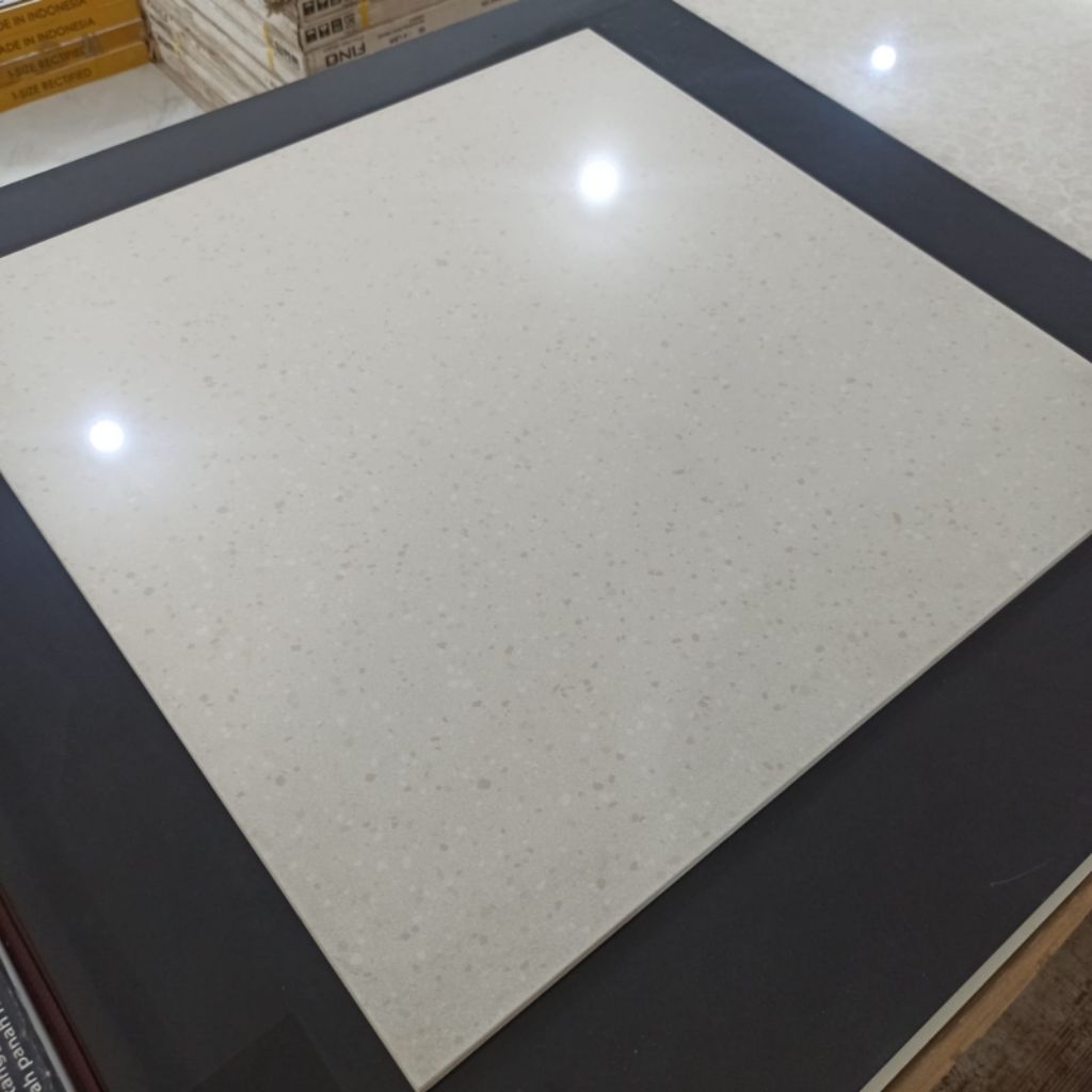 granit 60x60 lantai/granit glossy/granit ruang tamu/granit murah/granit lantai 60x60/granit motif te