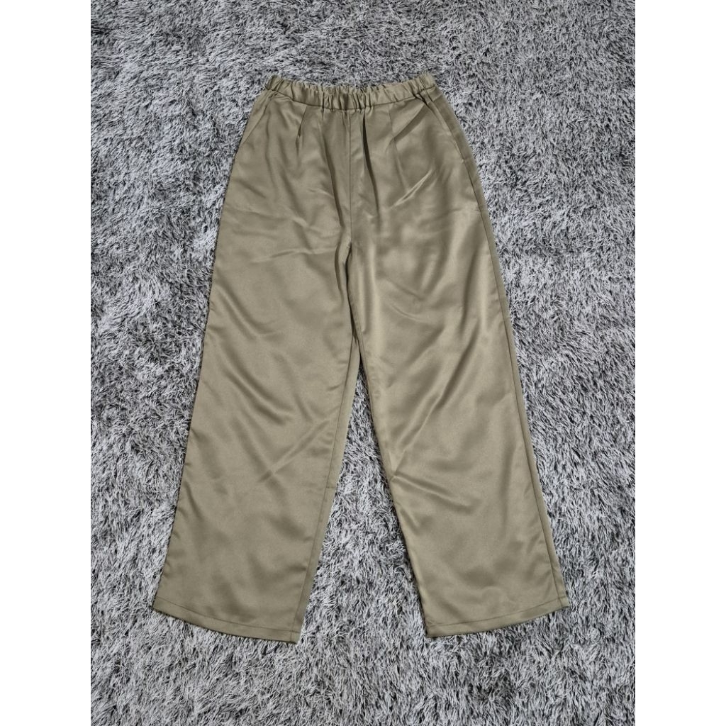 Celana satin silk sage (LOWRYS FARM)