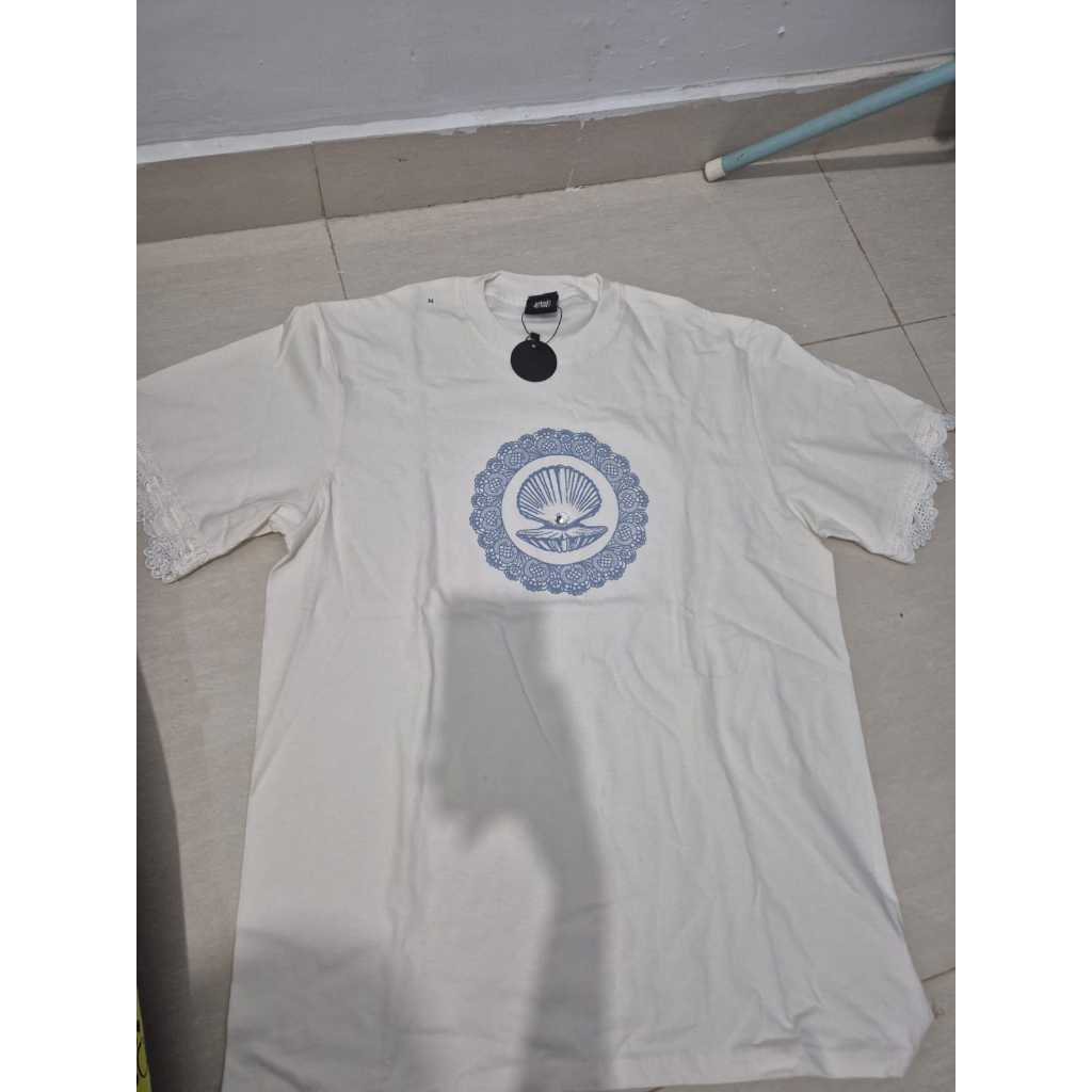 PRELOVED PLATCUT OCEAN EYES TSHIRT T-SHIRT KAOS PUTIH RENDA