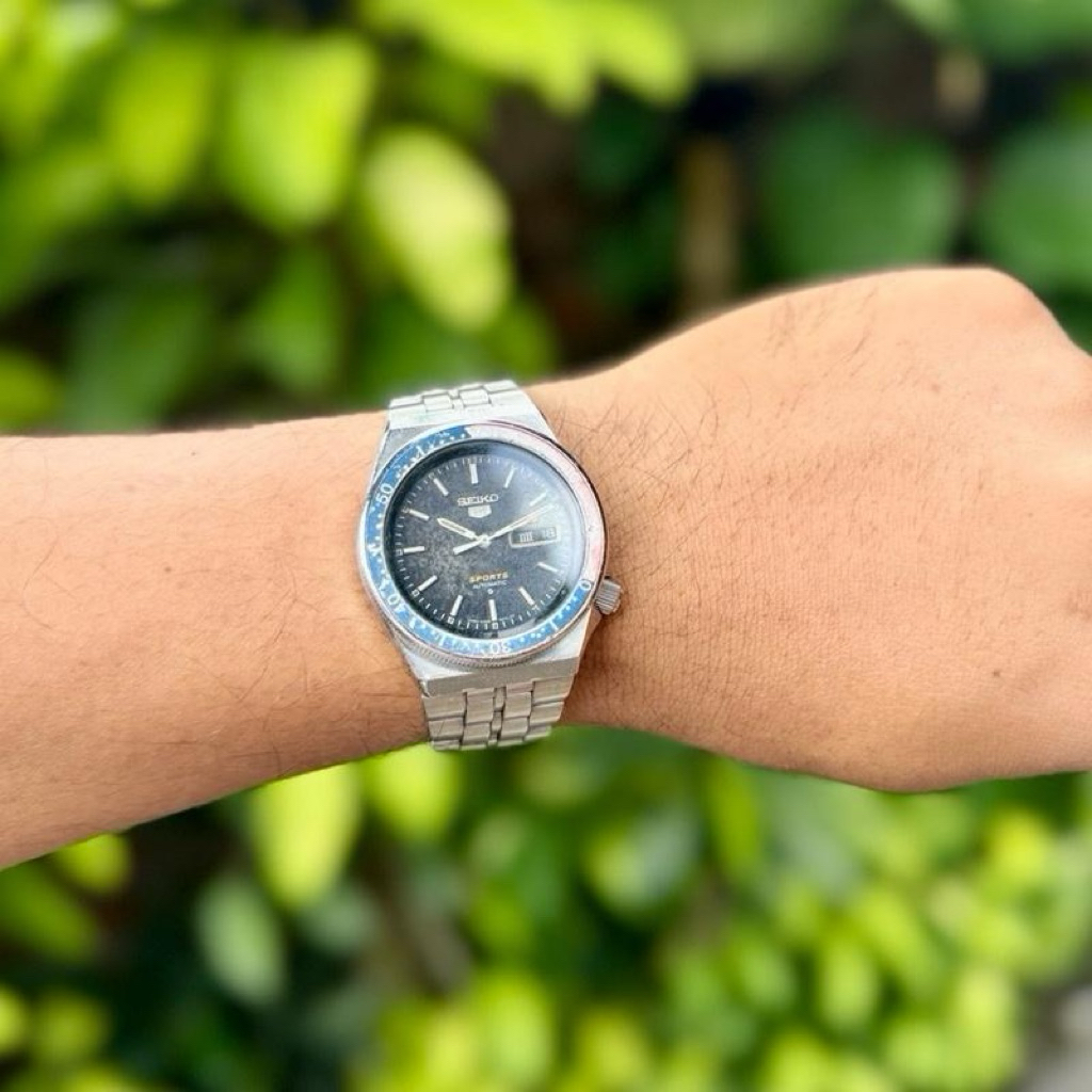 SEIKO 5 SPORTS 6309-836A . Seiko Pepsi Diver 6309 watch