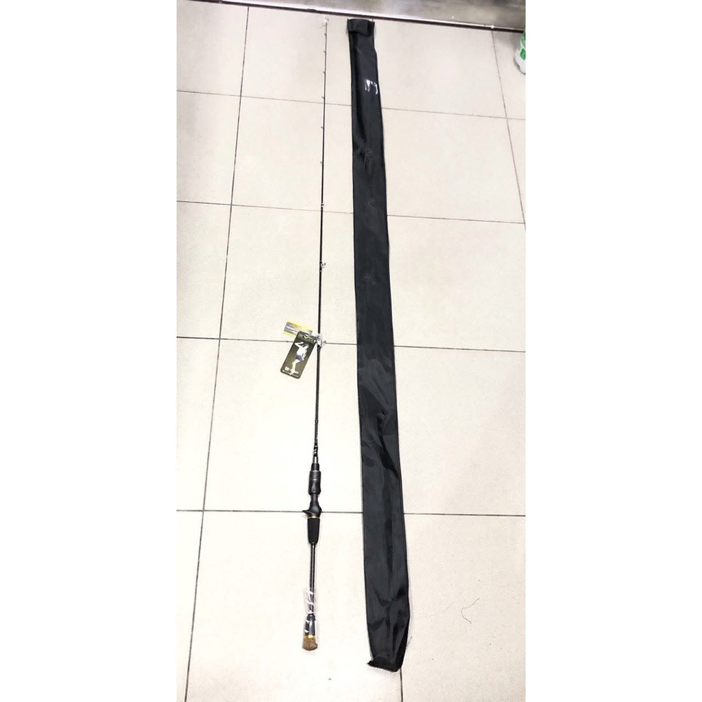 ROOD PIONEER EVO 2 BAITCASTNG SOLID CARBON ONE PIECE