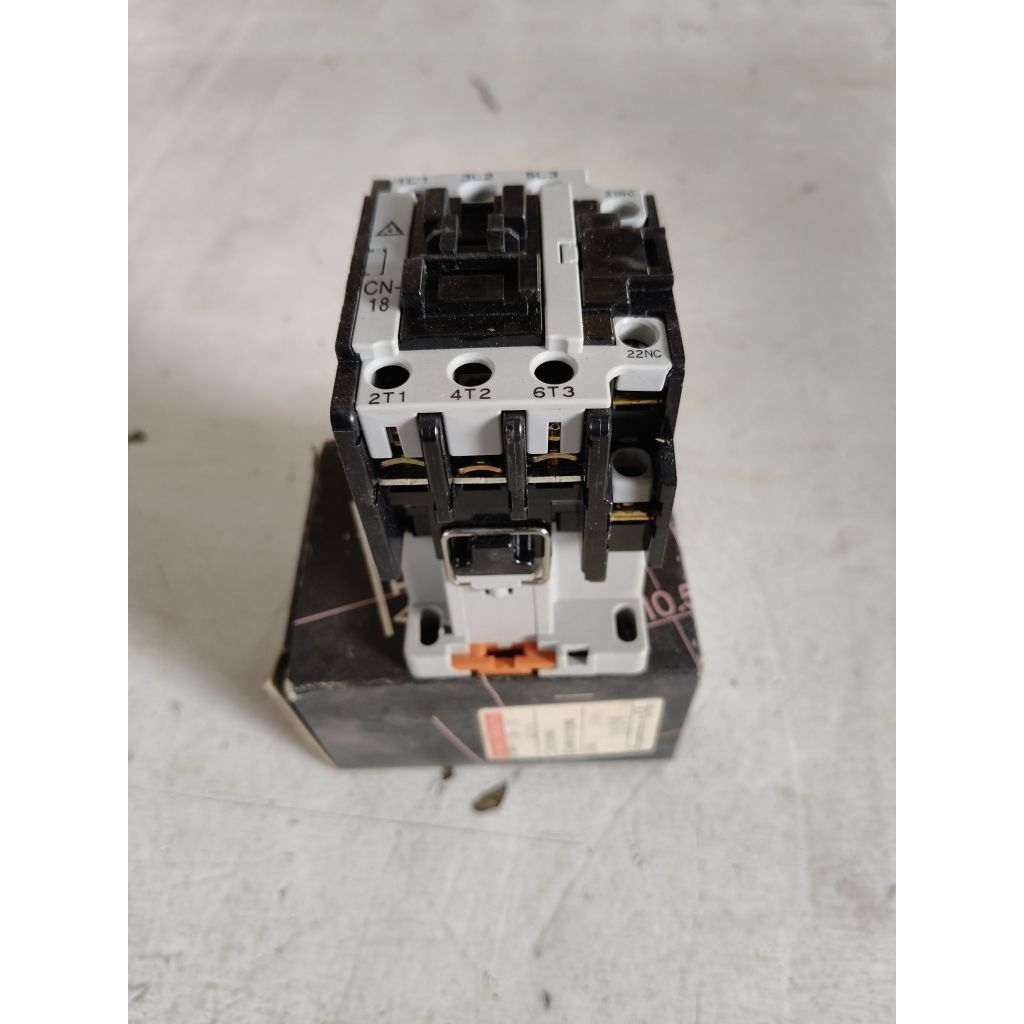 magnetic contactor CN 18 coil 380V