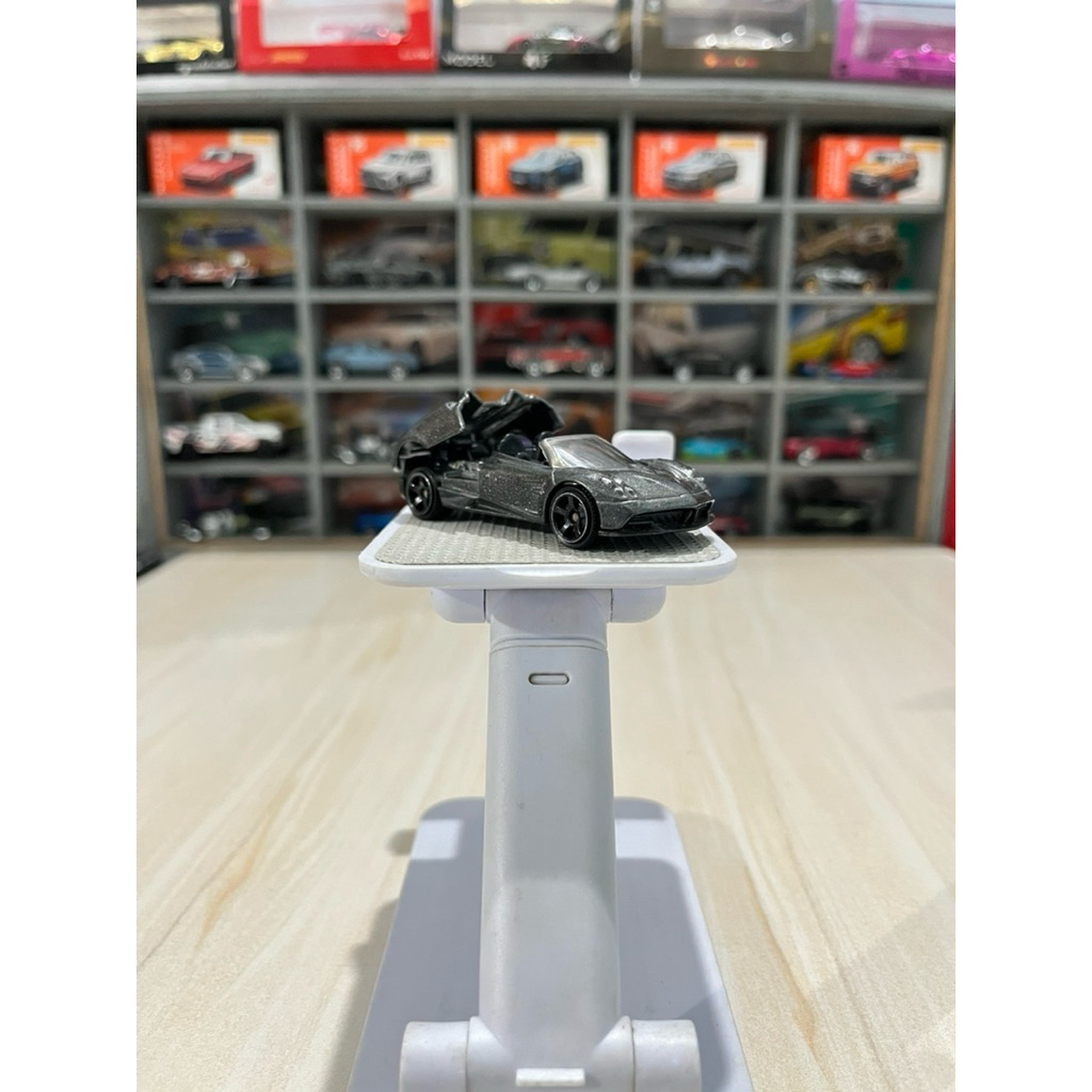 Matchbox Pagani Huayra loose 99%