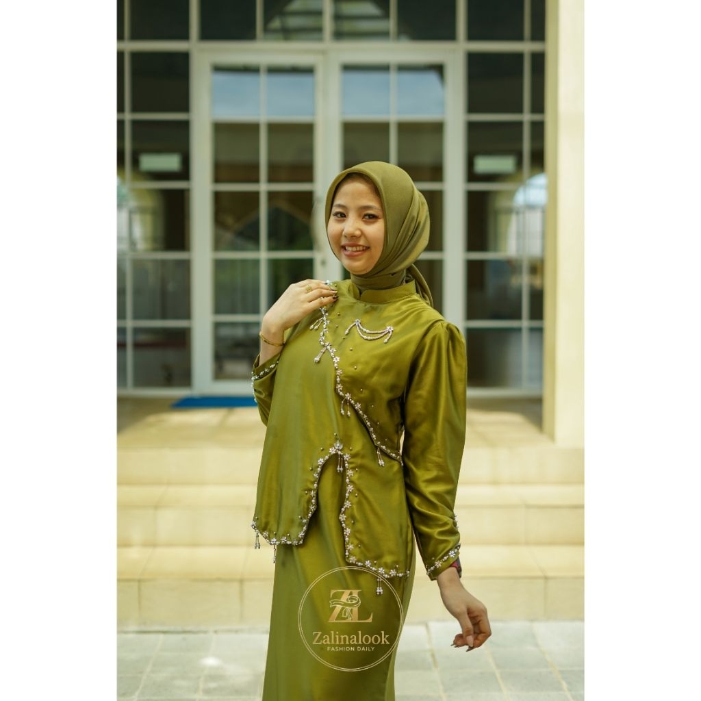 Gamis Yuriko Satin Premium – Dress Pesta Bridesmaid Aksen Payet Eksklusif