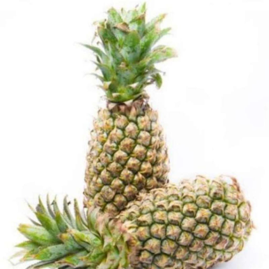 Buah Nenas Segar/Pasar Sayur Makassar