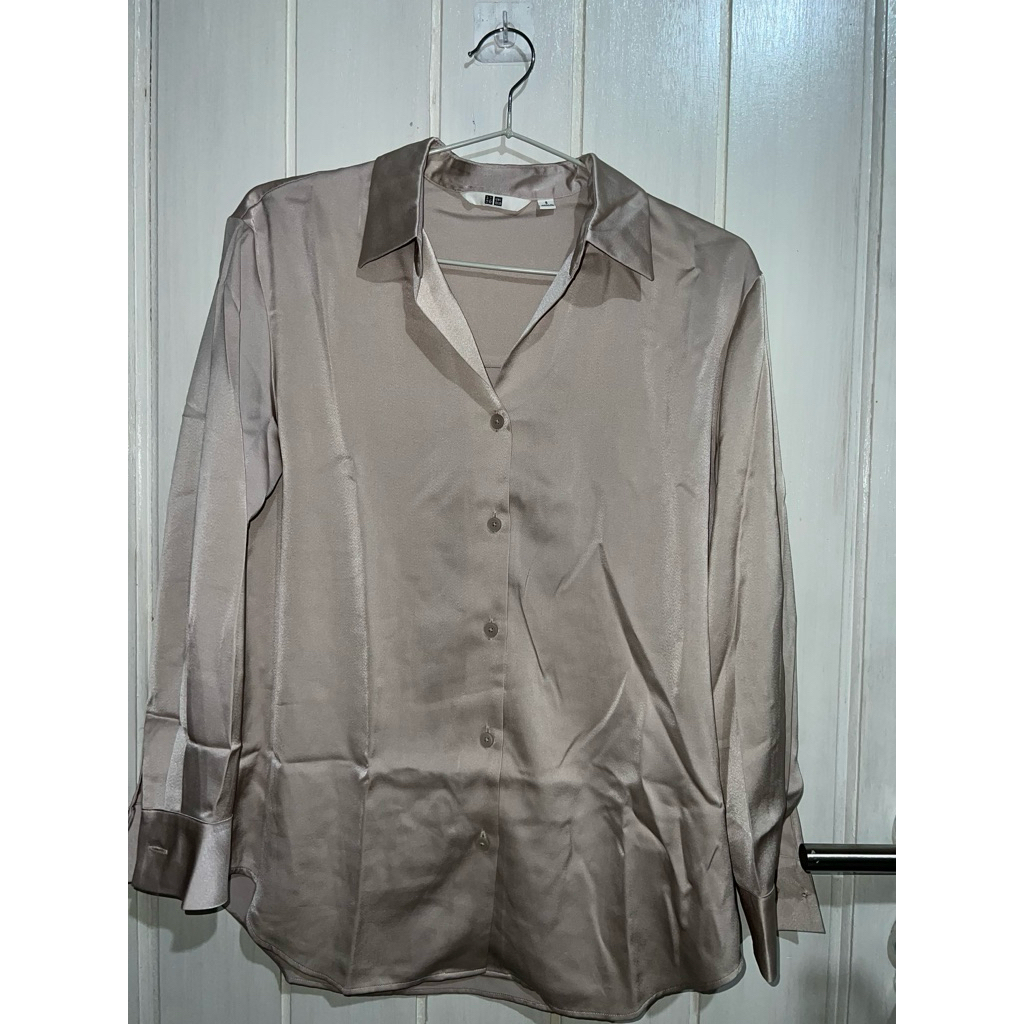 UNIQLO Blus Satin