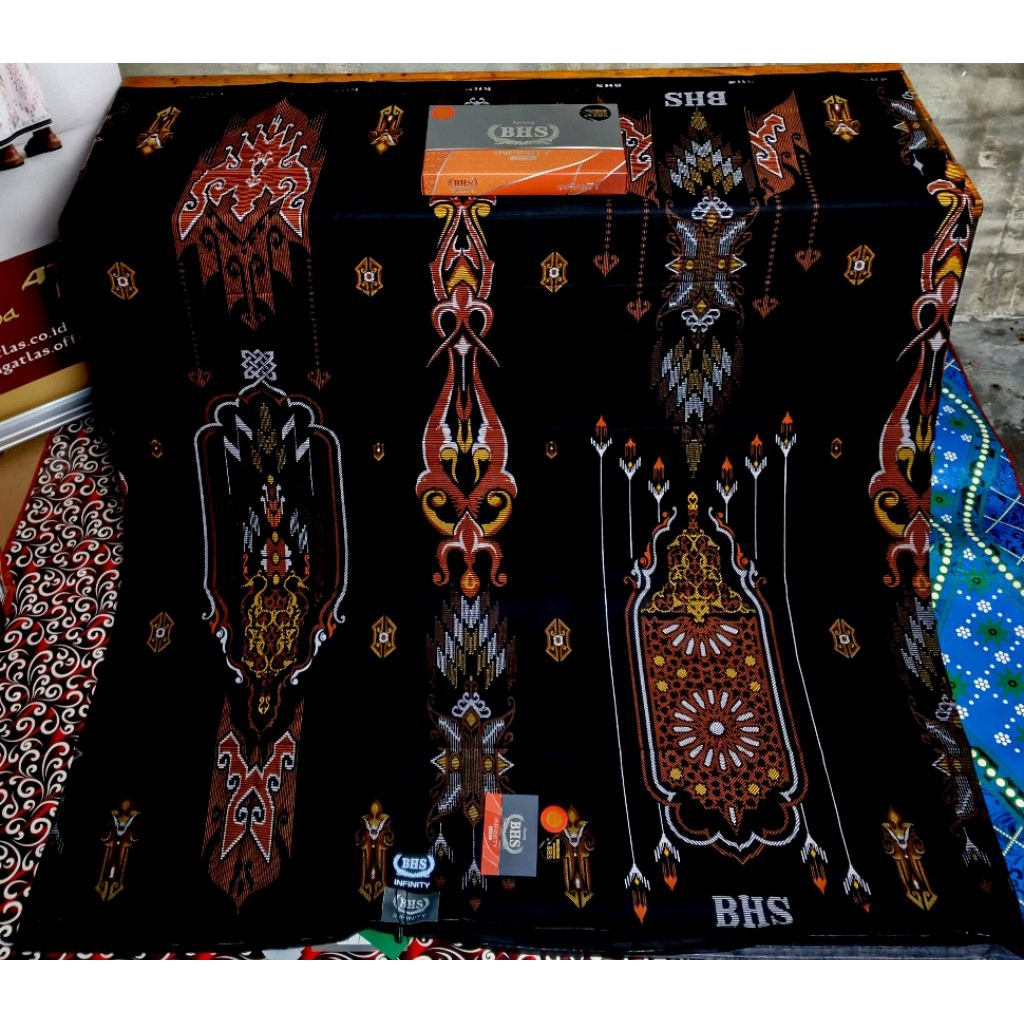 sarung bhs infiniti kjc kjd sna silver motip tarbaru