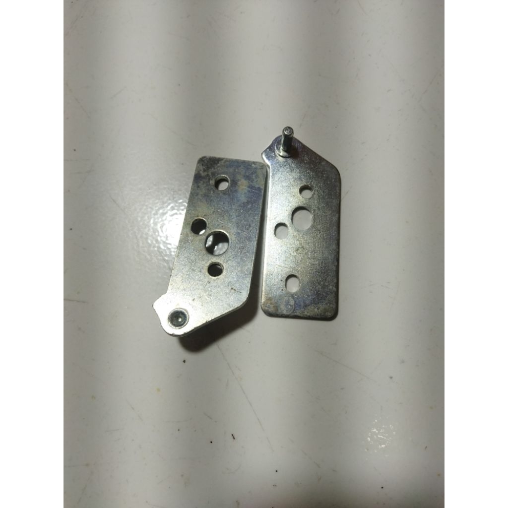 ENGSEL PINTU KULKAS ENGSEL PINTU PRIZZER ORIGINAL