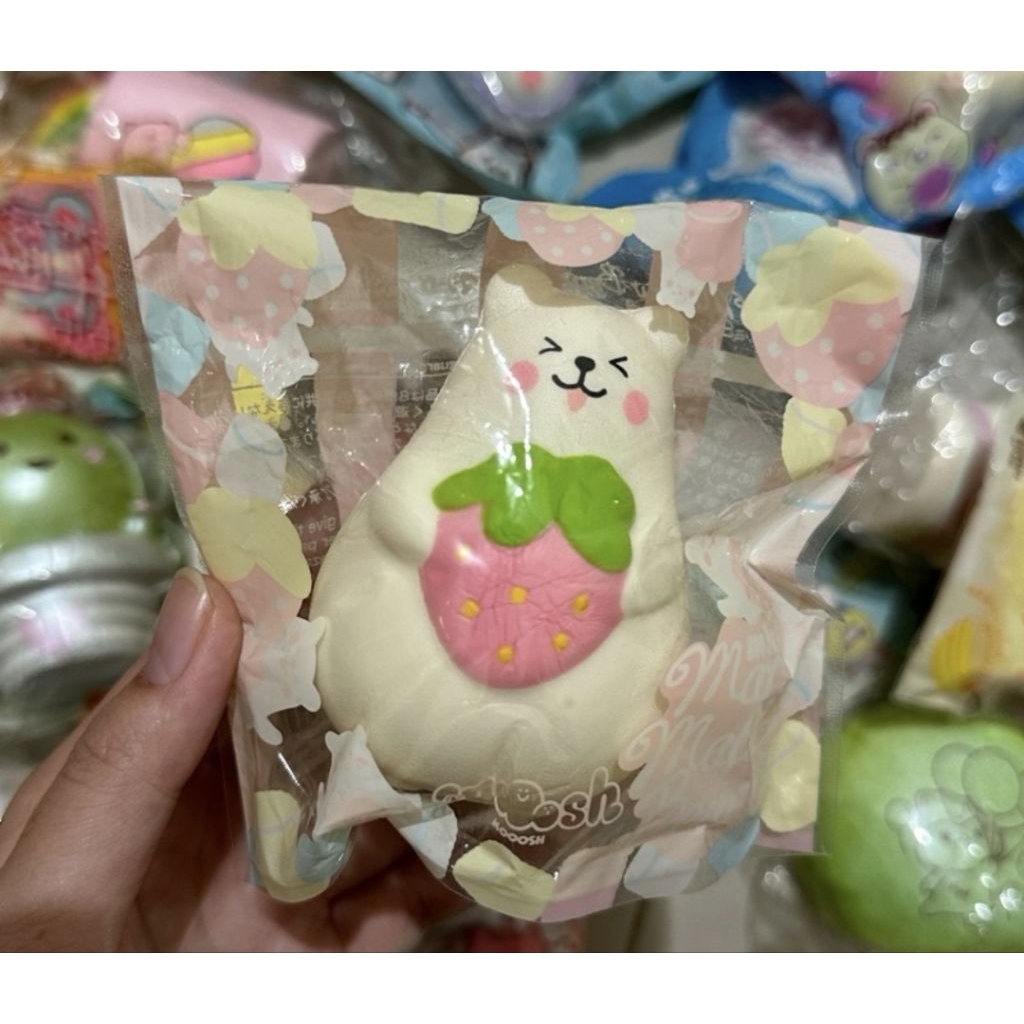 IBloom Marshmallow Bear with Pink Strawberry Squishy Marshmellow Bear
