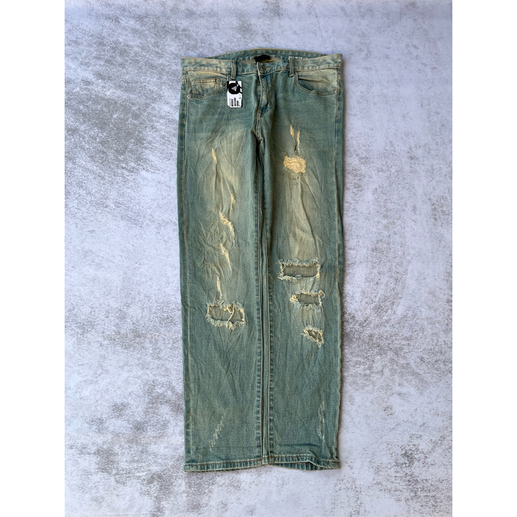 CELANA PARIS SAINT LAURENT JEANS SECOND MURAH