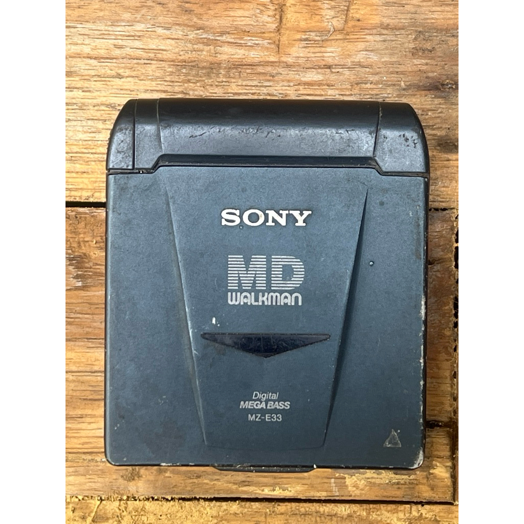 MD Walkman, Portable Minidisc Player, Sony MZ-E33
