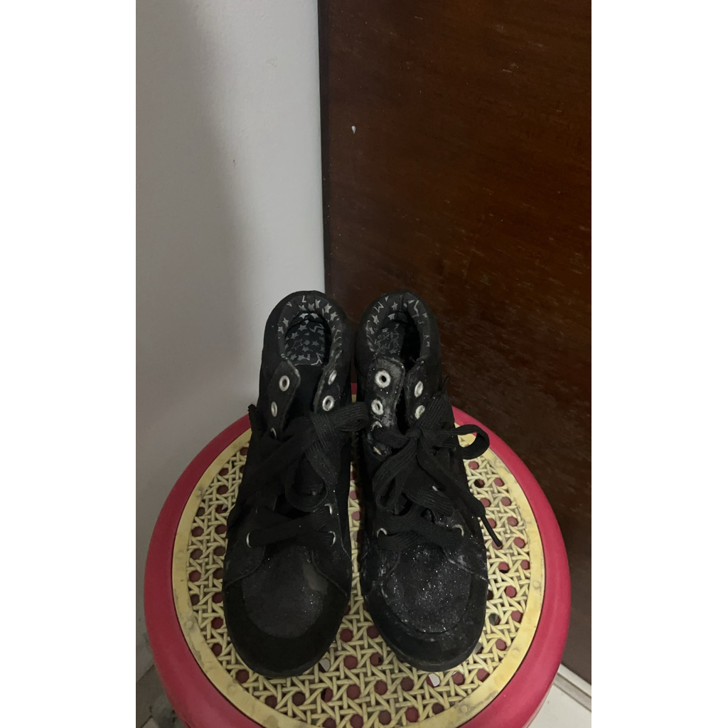 Sepatu Boot Anak Perempuan