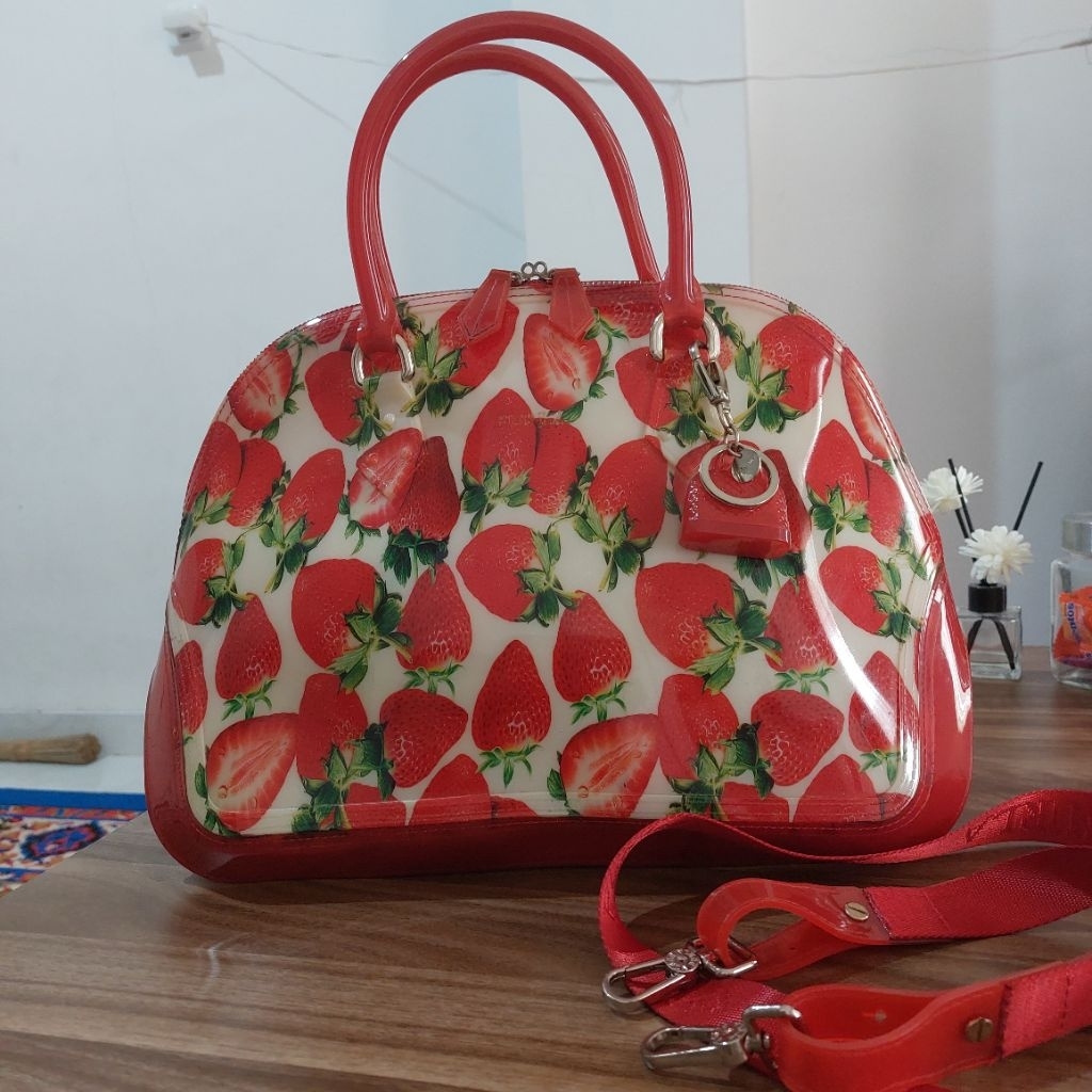 Preloved Tas Fur La Alma Jelly bag Strawberry