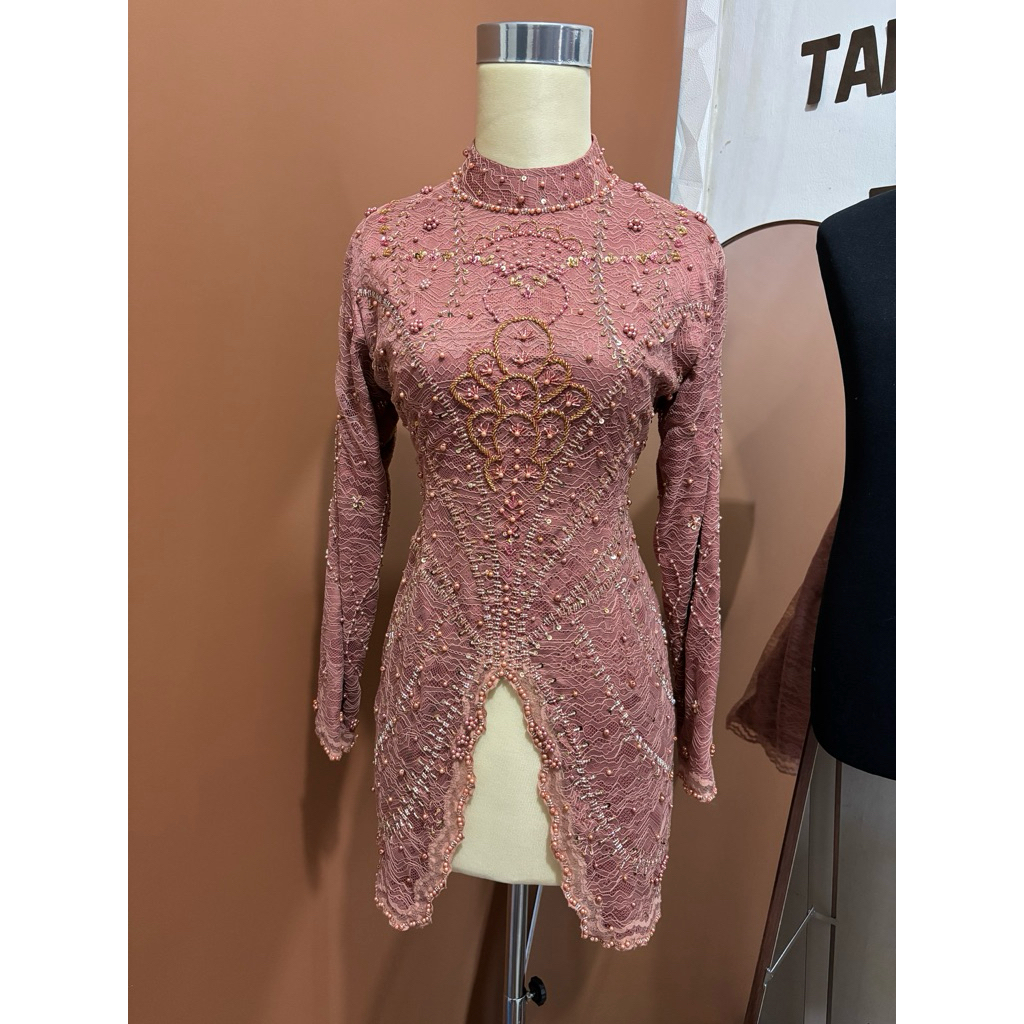 Model Zinnia baju kebaya pager ayu/wisuda/bridesmaid/kebaya/kondangan/tunangan
