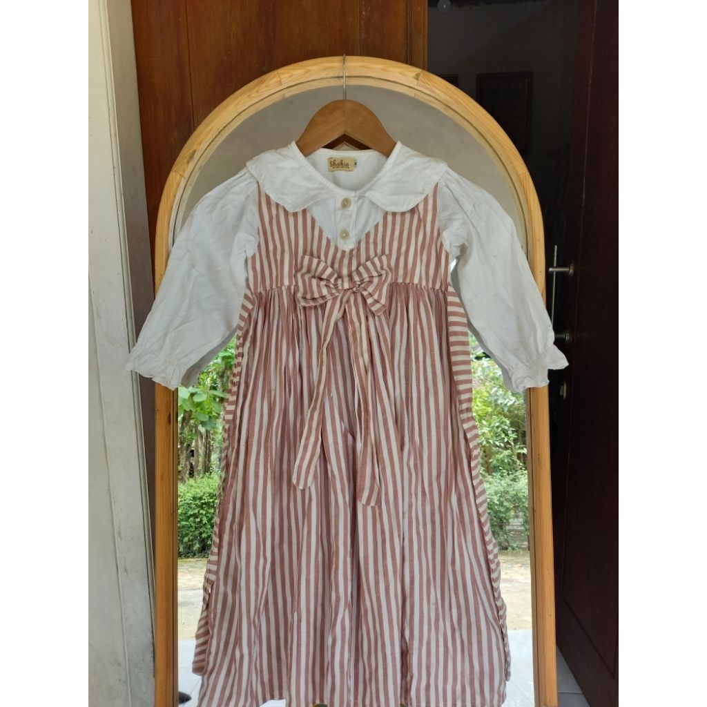 PRELOVED Gamis Dress anak Brand Shahia Hijab