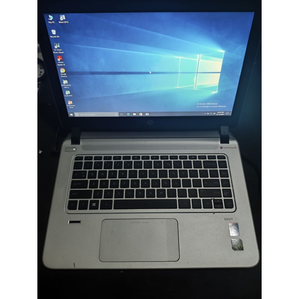 Laptop HP i7 Gen4 SSD Dual Vga 4 GB 128 Bit