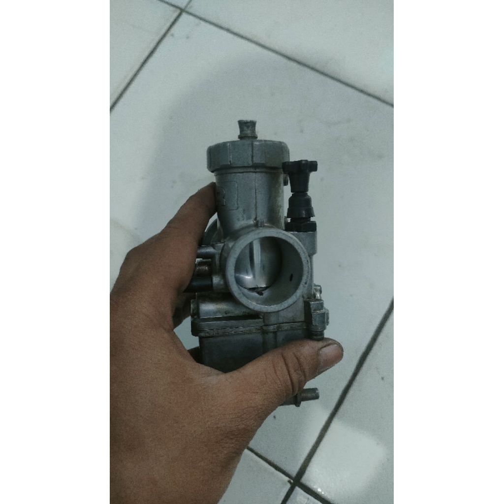 pe 28 Uma v1