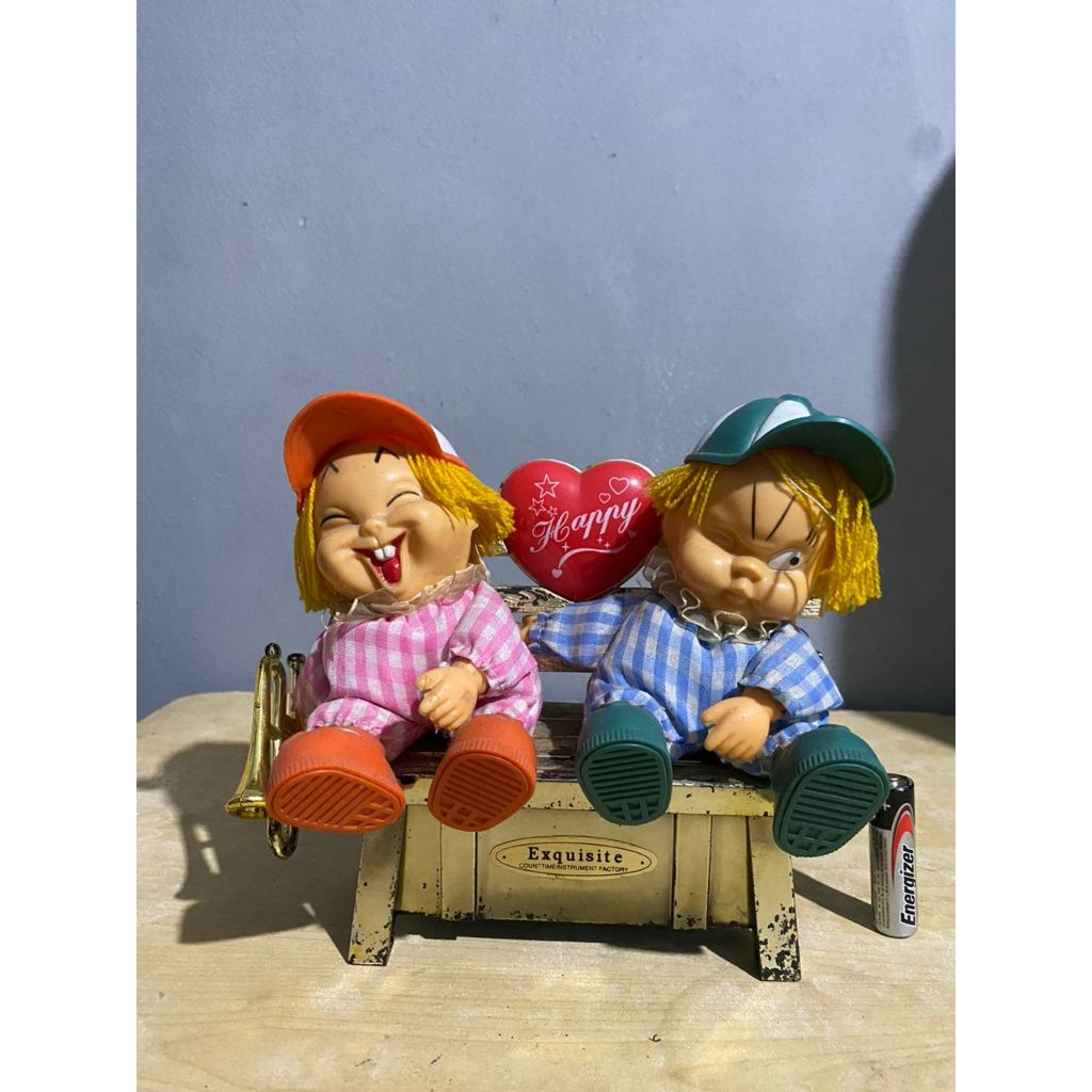Action Figure Mainan Vintage ALPS‘Twirlie the Funny Boys Battery