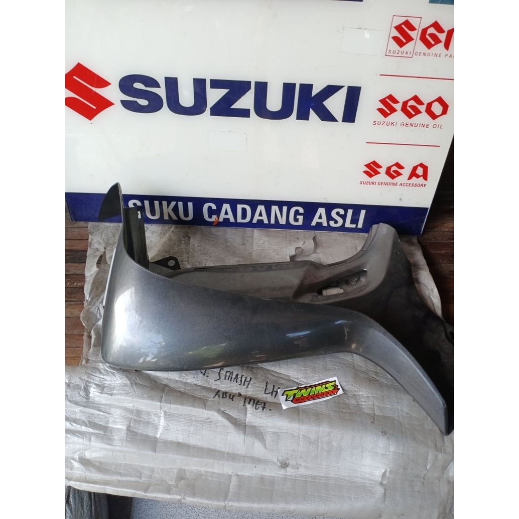 sayap tebeng luar kiri suzuki smash new 110 2007 asli original