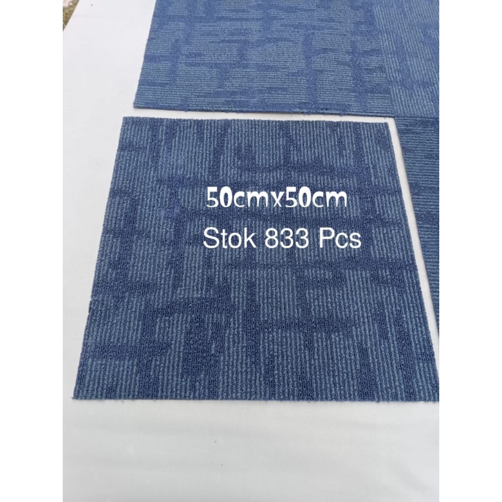 karpet tile biru bermotif 50x50 cm