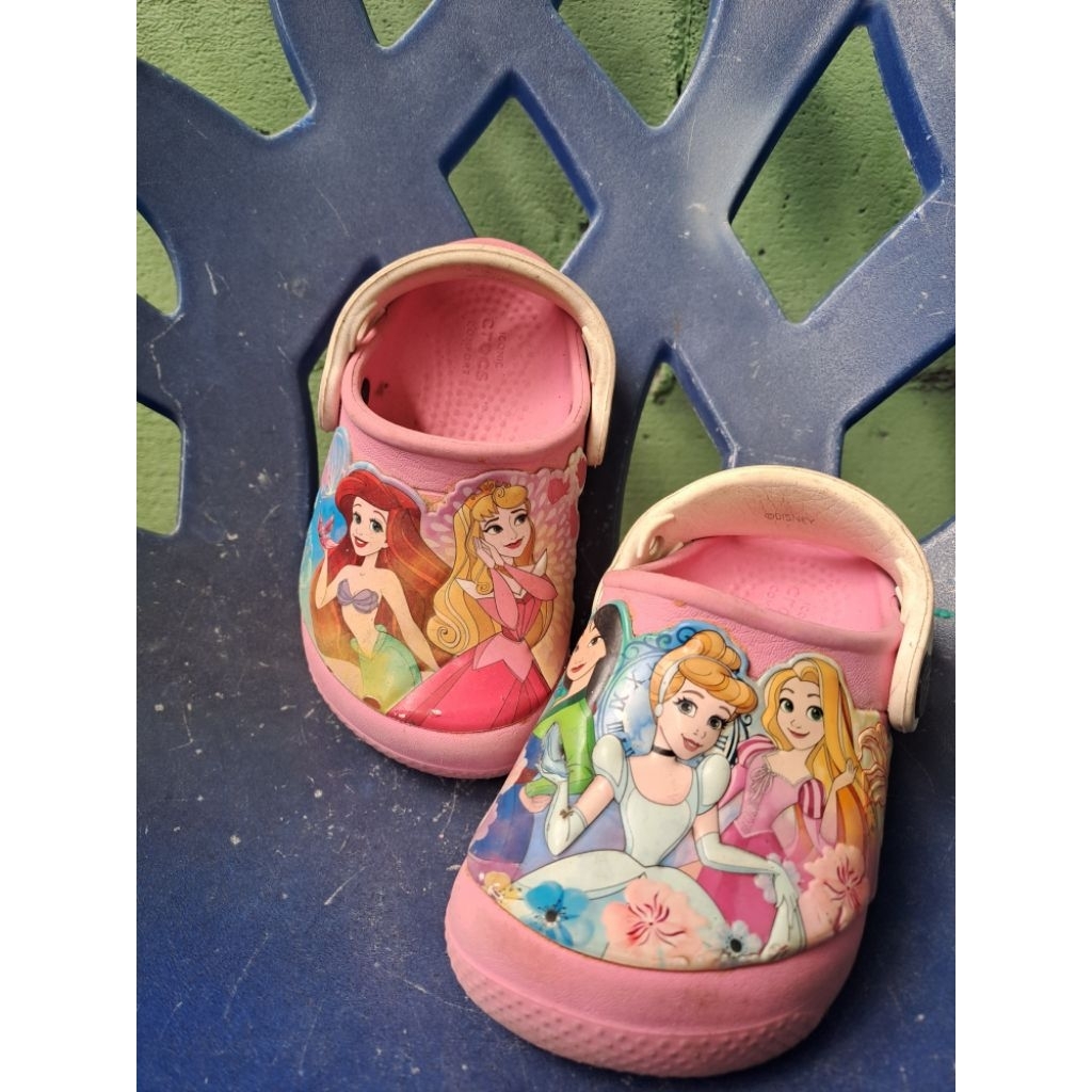 PRELOVED Sandal Baim Anak CROCS ORI