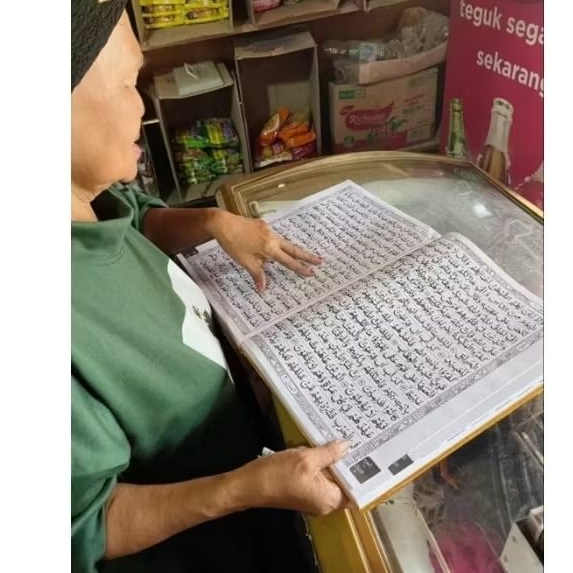 AlQuran Wakaf Emas Besar Non Terjemah / Mushaf Non Terjemah Emas Besar / Al-Quran Jumbo Lansia A4