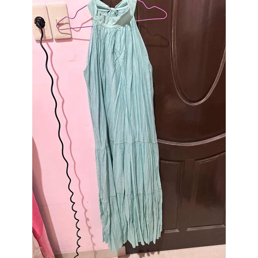 halter neck