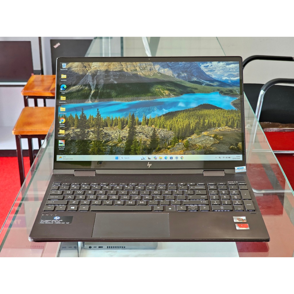 HP ENVY X360 AMD Ryzen 5 5500U Ram 16 GB SSD 256 GB AMD Radeon Graphic Touchscreen 2 in 1 Premium La