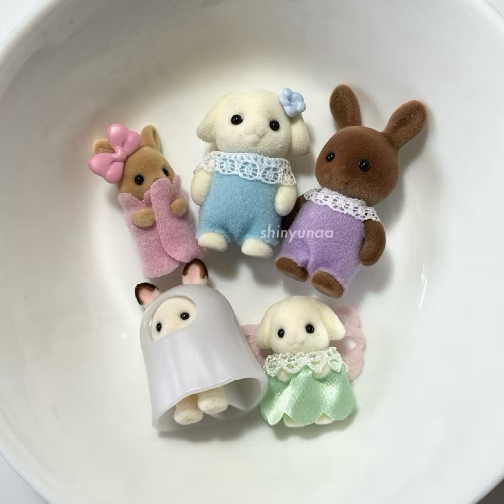 [READY STOCK] Sylvanian Families Baby Flower Garden Blind Bag, Flora Ciel, Duck, Maple Cat, Sea Otte