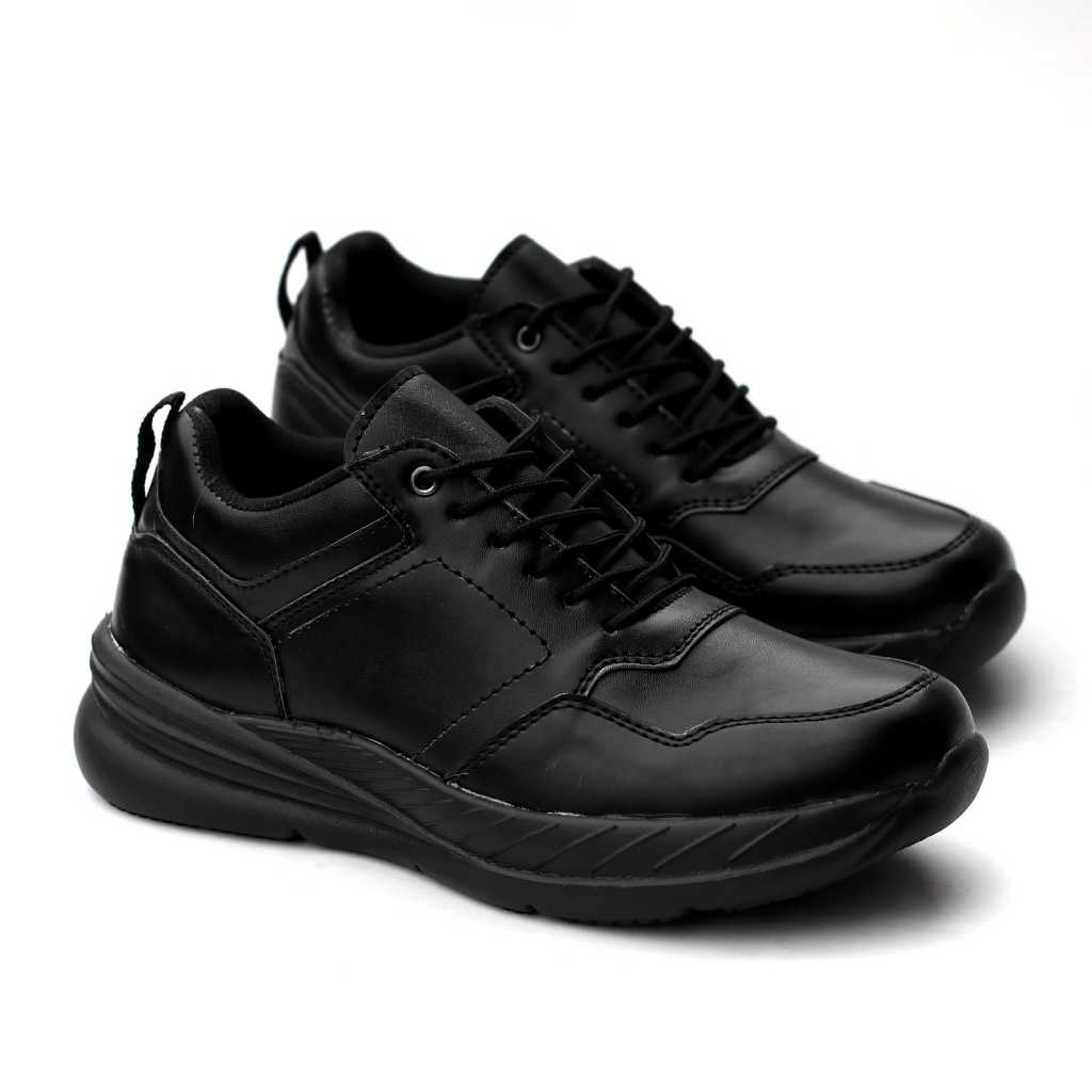 Sepatu Sneakers Pria Full Black Chunky Sole Phylon