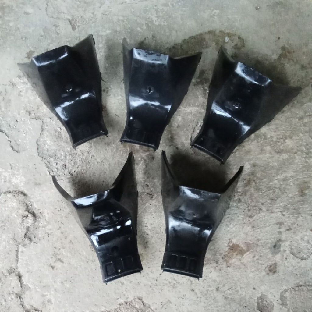 Cover tangki Suzuki crystal ori