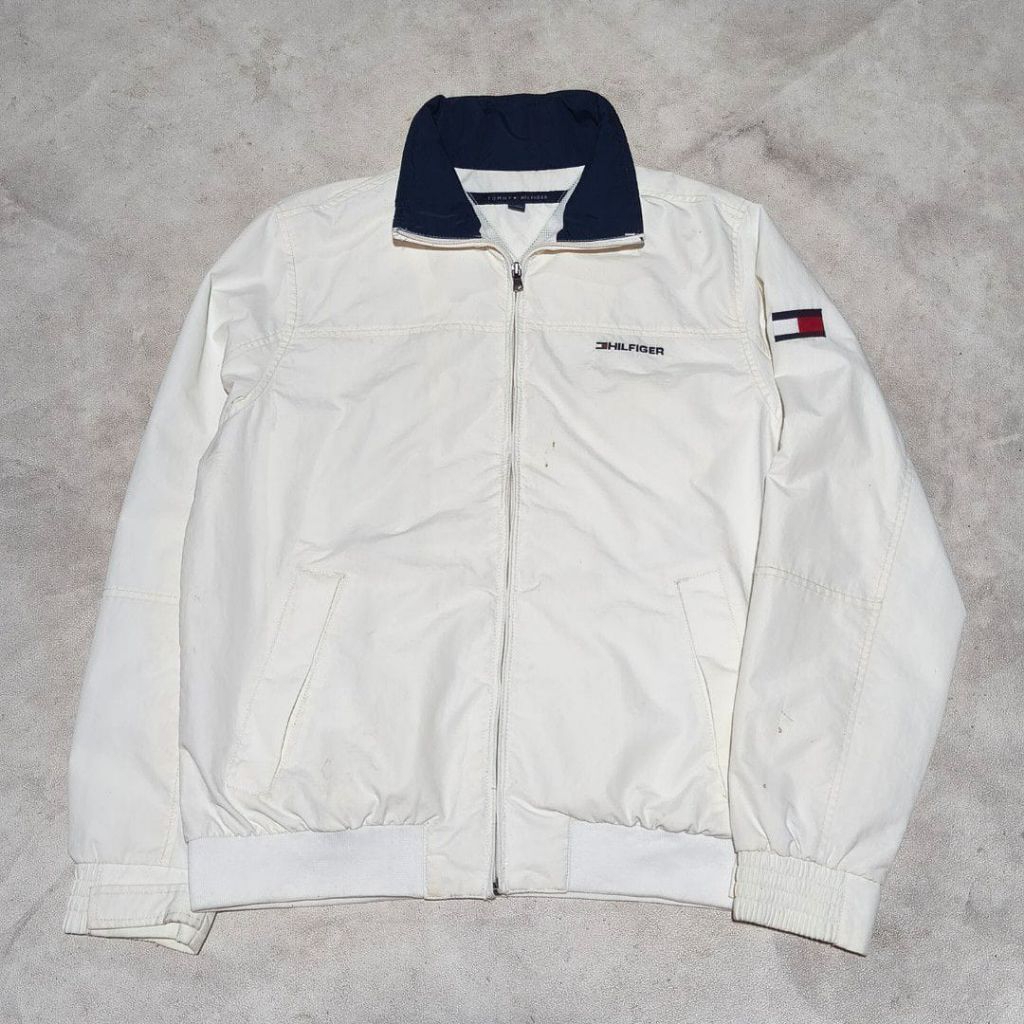 Jaket pria tommy Hilfiger putih
