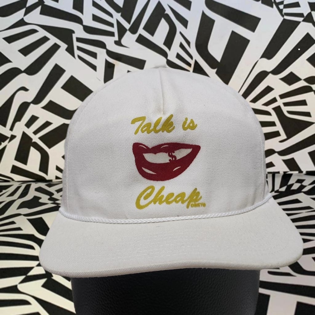 Topi Snapback Obey