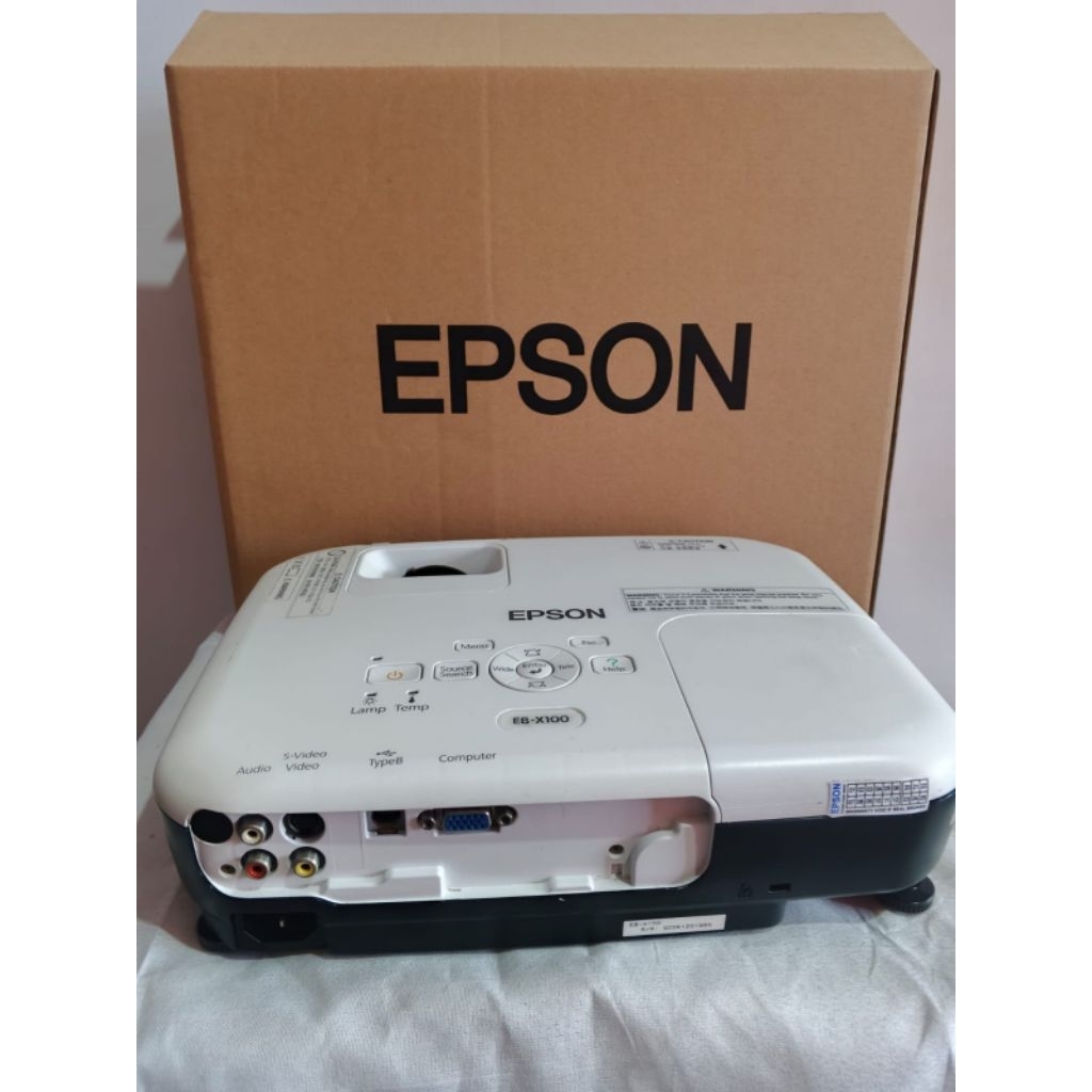 EPSON EB-X100