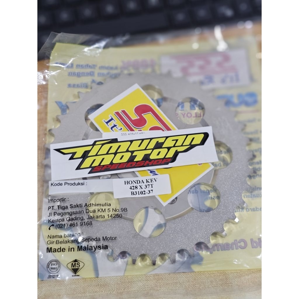 GEAR SSS 428 37 HONDA KEV