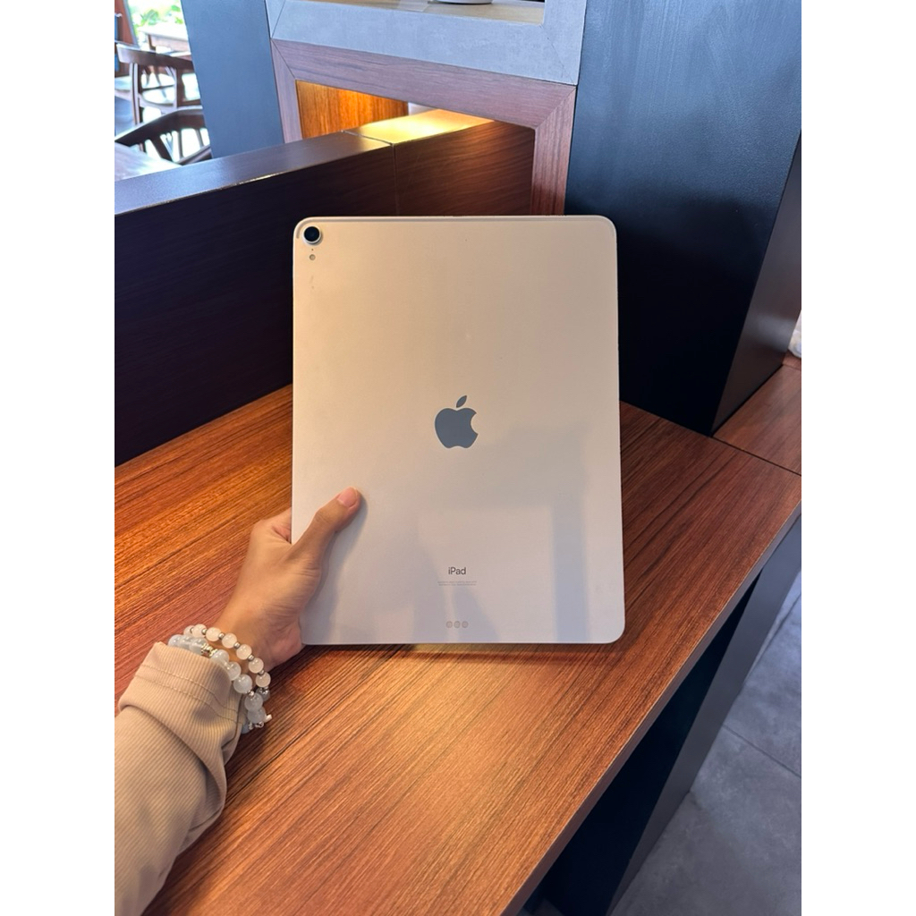 IPAD PRO GEN 3 2018 12.9inci 128GB SILVER WIFI ONLY