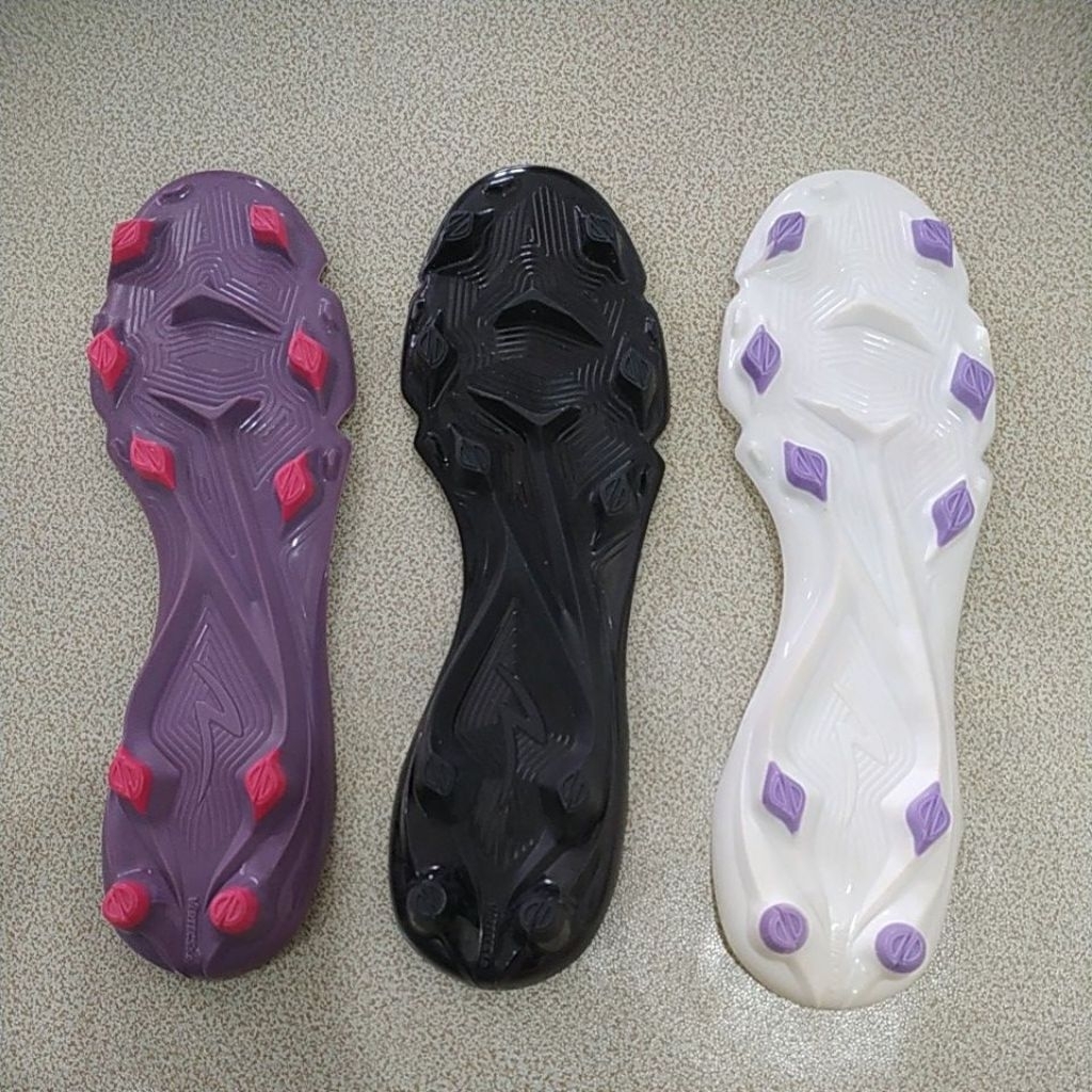 Sol sepatu bola specs