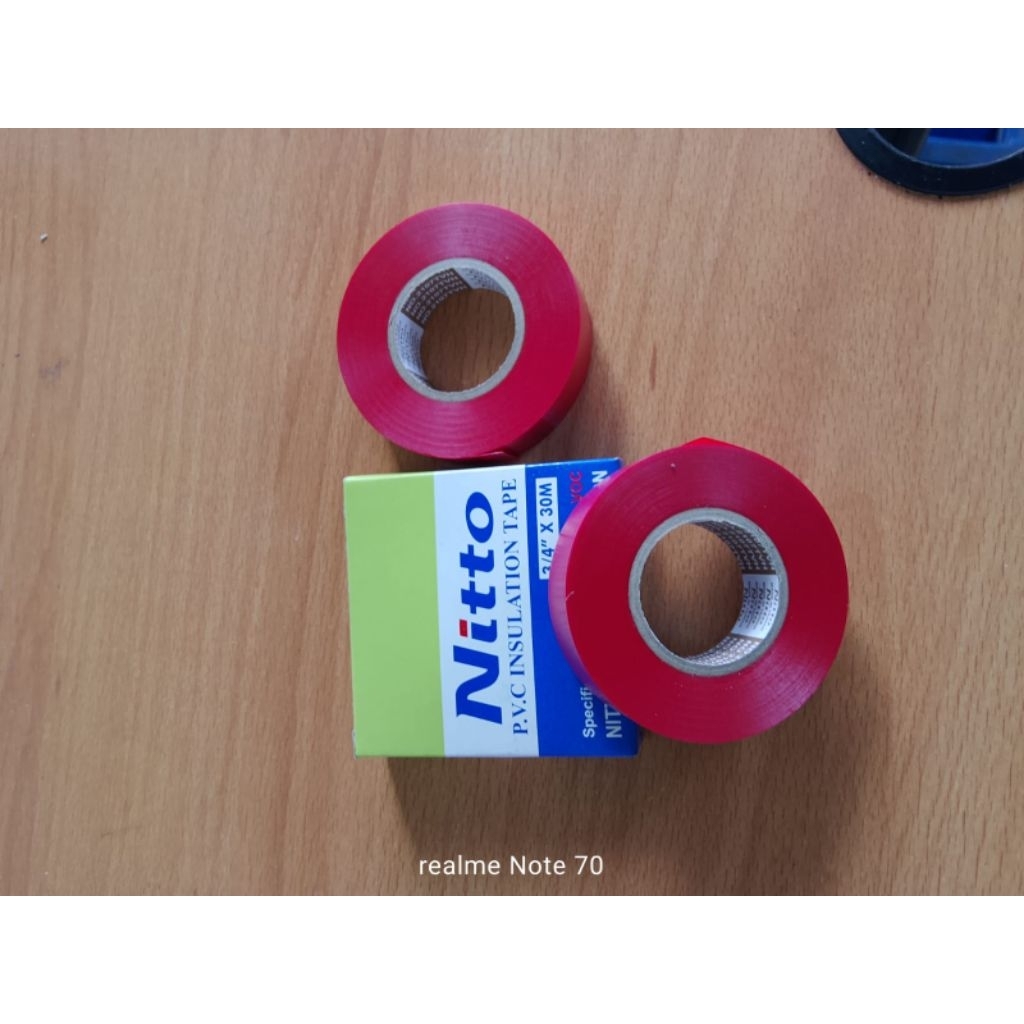 Isolasi Nitto warna red